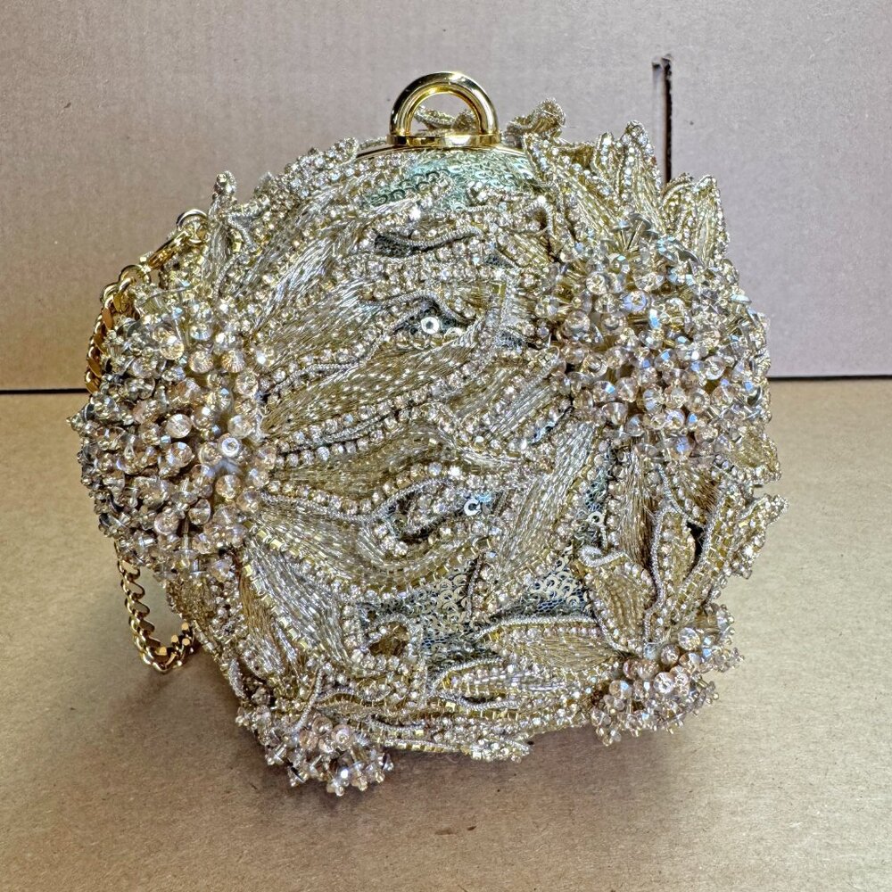 OSCAR DE LA RENTA Crystal Sunflower Embroidery Billiard Bag In Beige - Picture 4 of 11